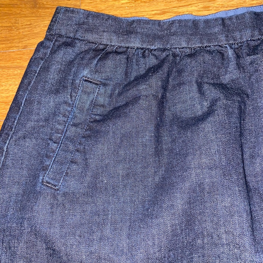 JCREW Denim Skirt | Size 4 - Picture 2 of 6